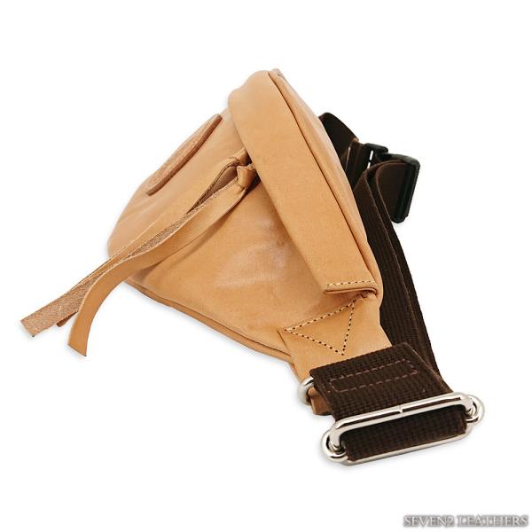 レッドムーンのブラウンレザー バッグ インディアンヘッド レッドムーンのブラウンレザー バッグ インディアンヘッド