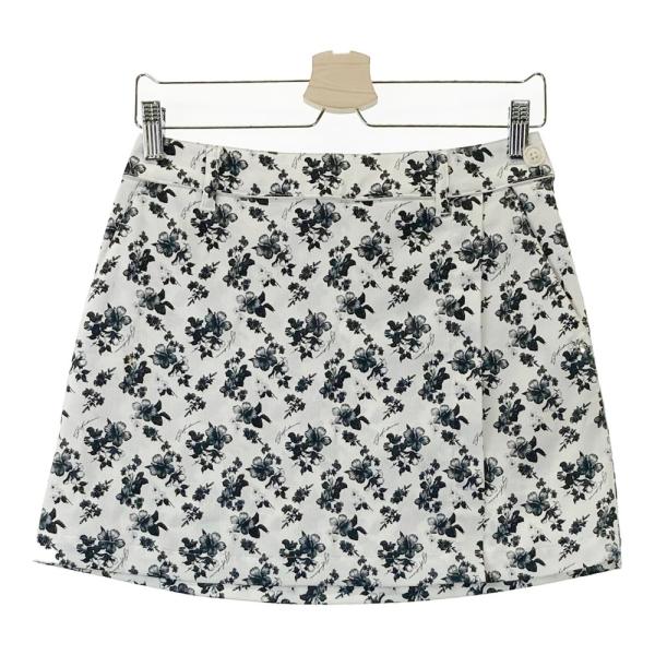 美品St ANDREWS春夏セットアップフード付きフルジップベストMスカートL白 美品St ANDREWS春夏セットアップフード付きフルジップベストMスカートL
