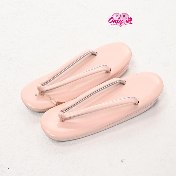 [Release date: March 5, 2024]和装履物/レディース/草履/3LサイズWebページにつき多少の色の違いがございます。あらかじめご了承ください。