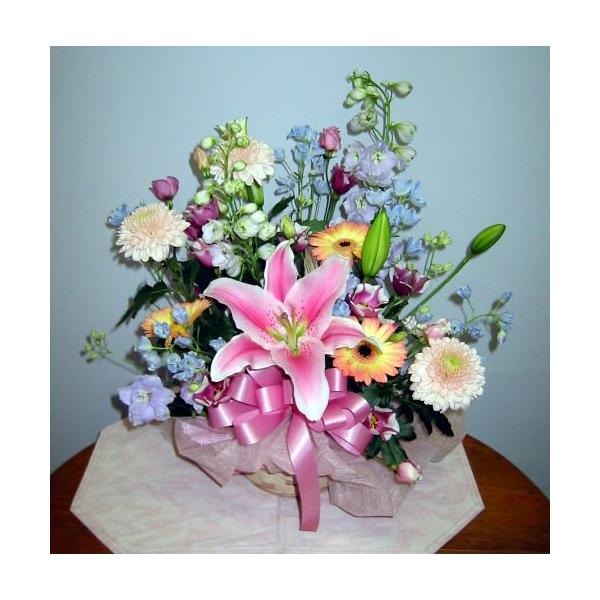 生花 明るいお供えアレンジ フラワーギフト 花の贈り物 プレゼント お悔み 悲しい 通夜 お葬式 葬儀 法事【地域限定送料無料】