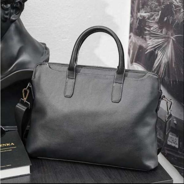 商品詳細：カラー：/ブラックサイズ：/フリーサイズ大赤字セール開催中！爆売れ中★メンズに大人気のオシャレデザインがポイント！高級感もありビジネスシーンでも使用可能となっております。おしゃれで収納力抜群！メンズショルダーバッグは通勤?通学に最...