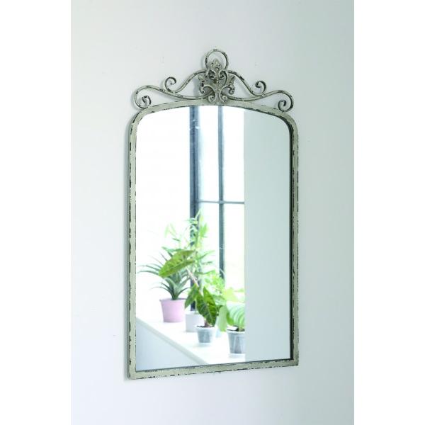 [商品説明]【メーカー在庫品の為ご注文時に完売の際は次回入荷時期のご案内となります。お急ぎの際はお問い合わせください】上部のヨーロピアンな装飾がエレガントなアーチ型の壁掛けミラーシャビーなグレーに長い時を経てサビ落ちた装飾の風合いをイメージ...
