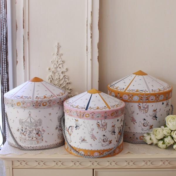 フランス　ヴィンテージ　小物入れ フランスアンティーク 小箱&鍵セットの通販 by Lilly⭐️発送は