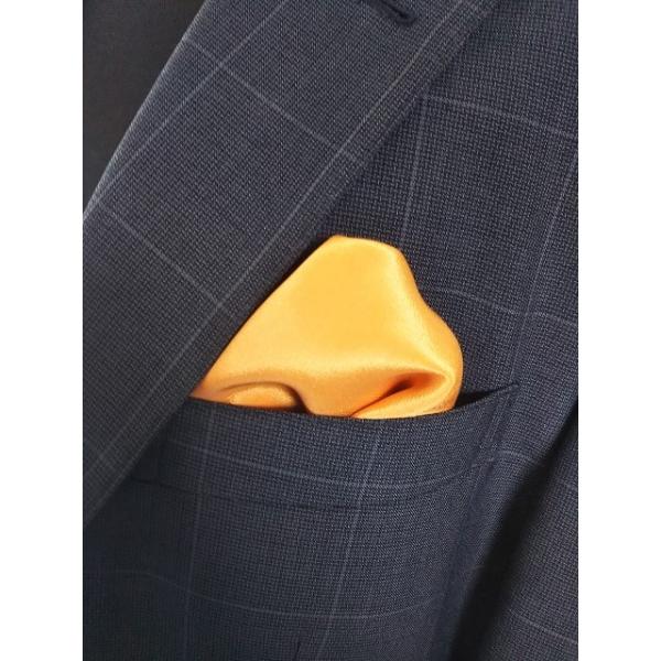 送料無料！（郵便orレターパック）(商品代引はご相談下さい)本染は桜の花を付ける前の枝で行います。最終染色に少量の茜を加えサーモンピンクの落ち着いた色合いに仕上げています。入学 卒業 父の日 記念日 還暦 敬老のお祝  プレセント　草木染め...