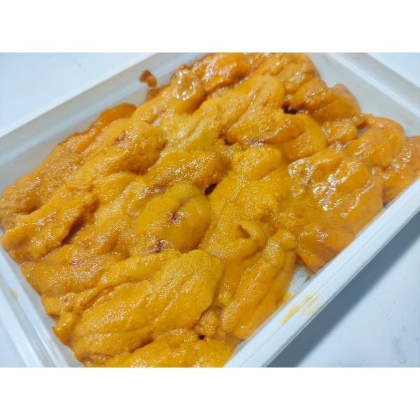 冷凍生うに１００ｇミョウバン未使用で食塩のみですので素材そのままの味をお楽しみください。お寿司、軍艦巻き、ウニ丼、パスタなどでどうぞ※ミョウバン未使用ですが、えぐみ、苦味が感じられる場合がありますが、チリ産ウニ特有のものになります。内容量 ...