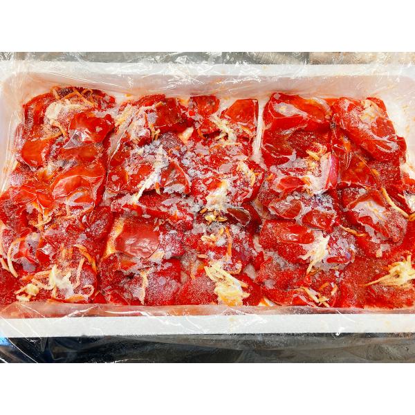 まぐろ生姜漬け　２０切業務用きはだまぐろを使用し生姜漬にしました。少し小さめですが１切約４５ｇと丁度よいサイズ感でもう一品のおかずやお弁当に最適です。内容量  ２０切（１切約４５ｇ）原材料  キハダマグロ（インドネシア産）、アミノ酸液、生姜...