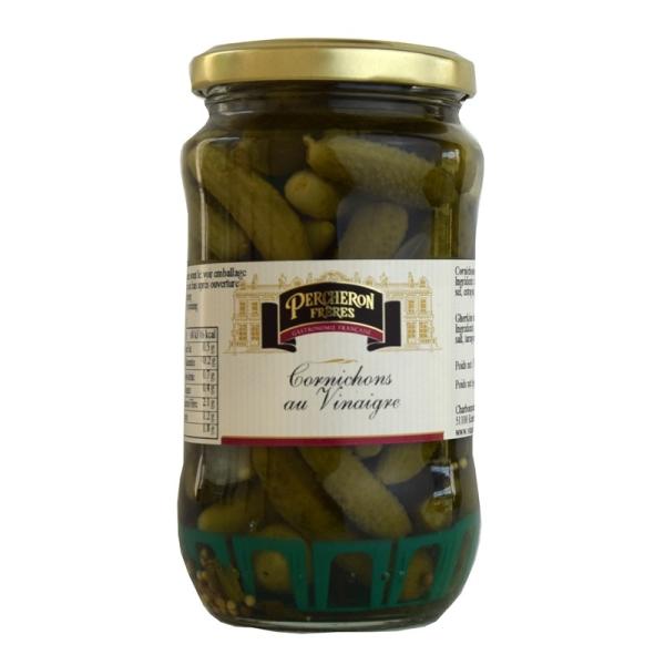 ほどよい酸味と、新鮮な歯ごたえが生きたコルニッションです。