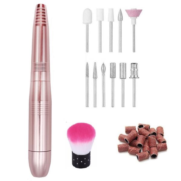 自宅で簡単に出来るネイルケア・ネイルマシンです。USB給電式なのでハイパワー。充電式のように電池切れで途中で止まってしまうようなこともありません。モバイルバッテリーやPCに繋いでも利用できます。正逆回転もスイッチで簡単に切替可能。お届け後す...