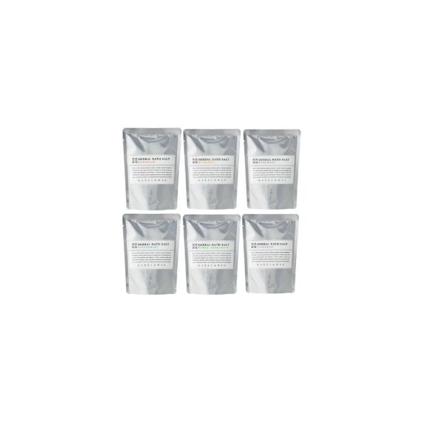 メーカー マークスアンドウェブ商品名 ハーバルバスソルト 詰替え レフィル 200g (ゼラニウム マンダリン ローズマリー ペパーミント カモミール ラベンダー)6種類規格 200g商品説明 天日塩をベースに天然精油を配合しました。海水に...