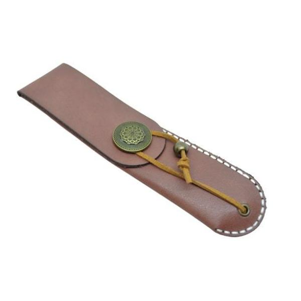 ケースサイズ：全長17ｃｍ（収納時）状態：新品数量：1個篆刻刀や、彫刻刀などにお使いいただけます、革風ケースです。