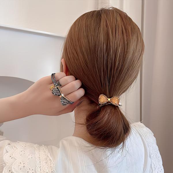ビジュー リボン ヘアゴム キラキラ お洒落 可愛い 華やか まとめ髪 髪ゴム