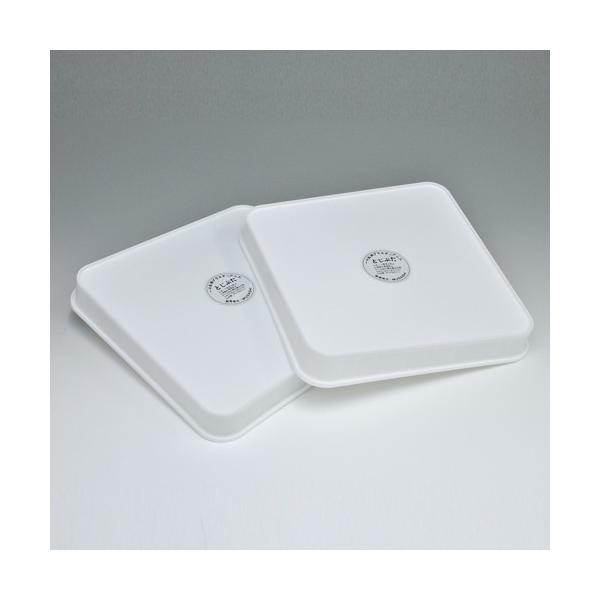 天を切った一斗缶の塗料の乾燥、ゴミの侵入を防ぐ缶キャップです。素材：ポリプロピレンサイズ:255×255×35