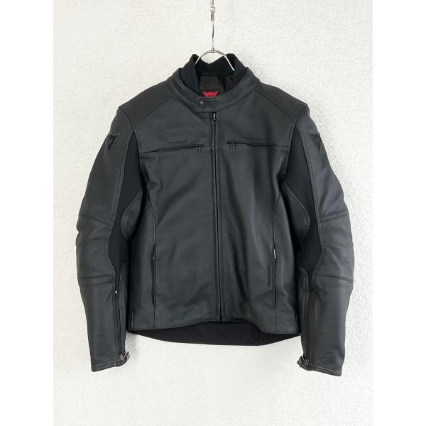 ダイネーゼ　革　ジャケット　46 ブラック 美品 DAINESE ダイネーゼ 46 ブラック プロテクターレザー
