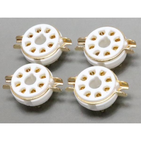 ■商品説明■・真空管ソケット 8ピン 金メッキ になります。・EL34 KT88 6SN7等にご使用いただけます。・ネジの取付ピッチは36mmです。・取付穴はφ27です。■販売単位■・1セット (4個)■商品状態■・新品(未使用品)■お支払...