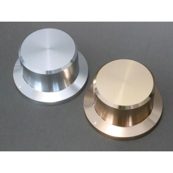 ■商品説明■・アルミ削り出しツマミ 48mm・6mmの軸用(シャフト)・色はシルバー・ゴールド 2色ございます。・シャフトとの固定方法はイモネジで固定します。※イモネジも付属してます。■販売単位■・1個■商品状態■・新品(未使用品)■お支払...