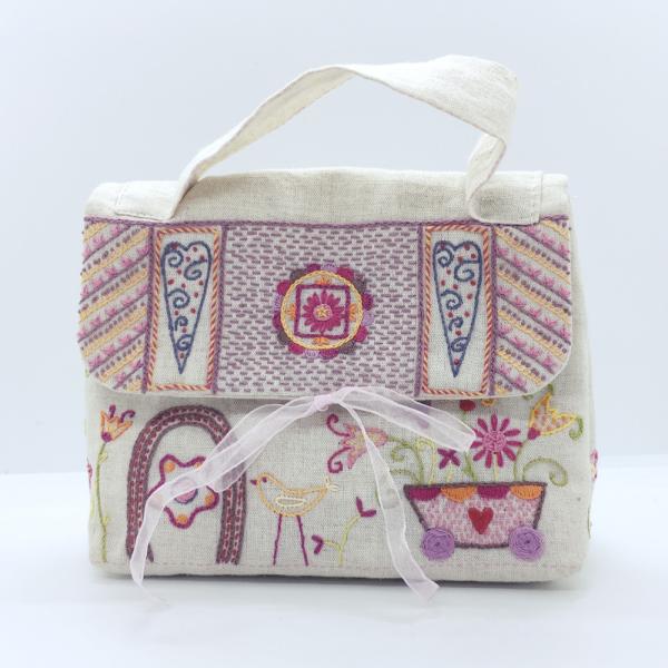 [在庫限りアウトレットSALE]044-00924　TROUSSE MAISON - CHAT（お家型ポーチ）