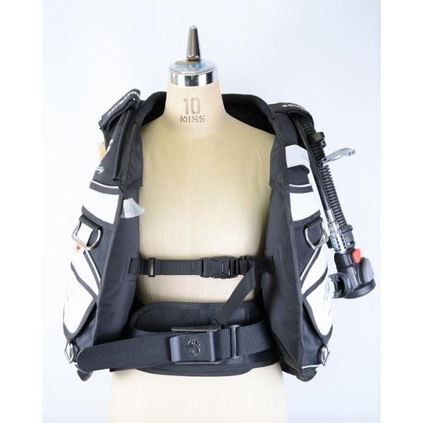 SCUBAPRO - 美品 スキューバプロ ABBY BCD SCUBAPRO スキューバダイビング OH済 SCUBAPRO スキューバプロ CLASSIC Abby BCジャケット SMサイズ