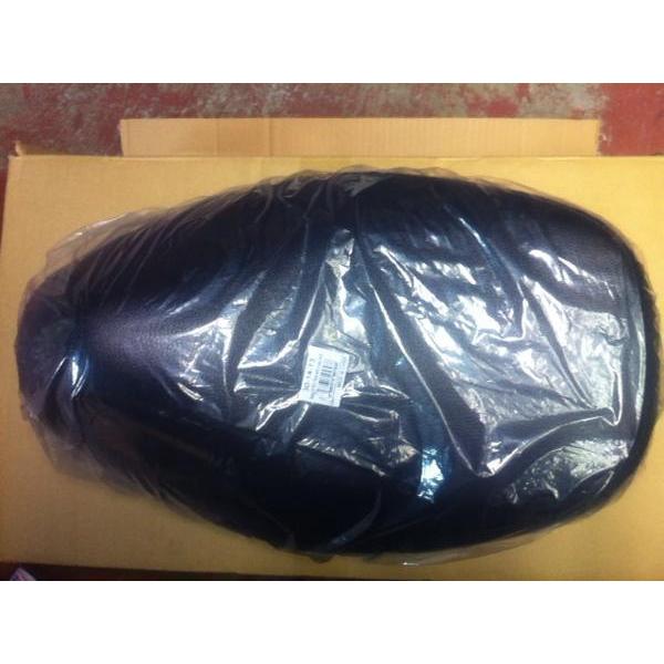 アプリオ 4JP/4LV用 シート 新品 : ダイアナオート - 通販