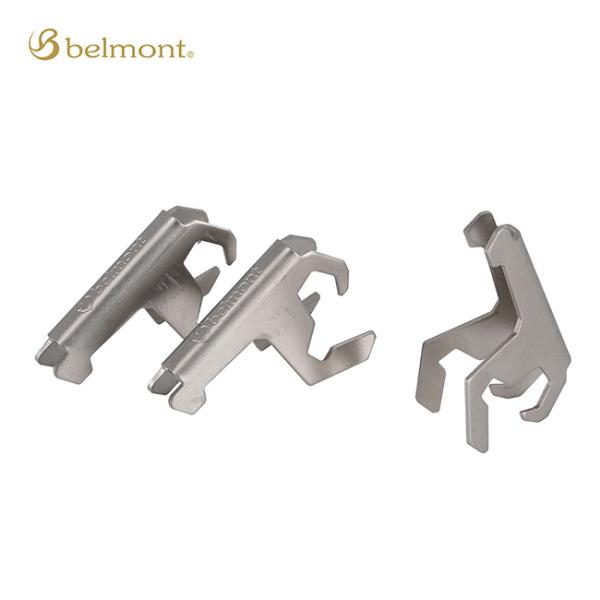コンパクトにスタッキングして収納できる五徳■ブランド名：belmont ■商品名：山徳 YAMATOKU ■商品型番：BM-607 ■カラー：ー ■サイズ：約W18×D28×H40mm ■素材：チタニウム ■重量：約15.6g（5.2g×3...