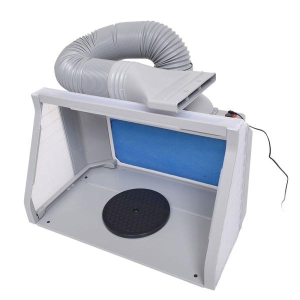 塗料のニオイをWファンが吸って外に出す！さらにLEDライトがついて作業しやすいブースです。プラモデルの塗装に使用するラッカー系などの塗料は、使用するとき換気が必須です。 換気に気を付けて、塗料がついても大丈夫な場所で…となるとなかなか困りま...