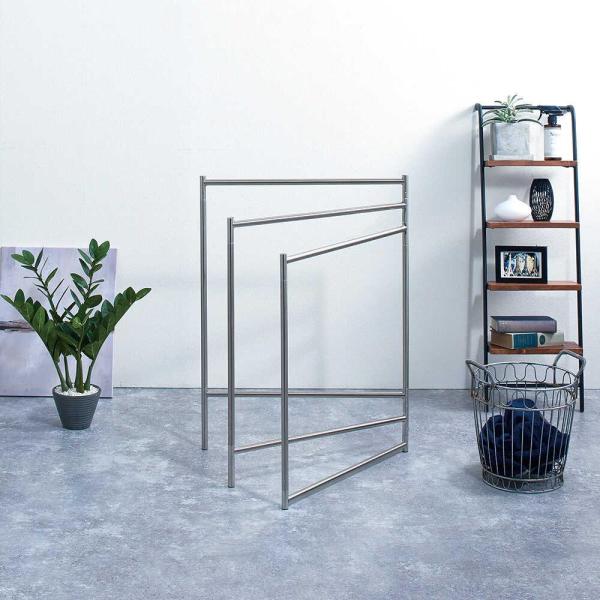 出しっぱなしでもスタイリッシュに決まるインテリア物干しです。軽くて丈夫な、高級感のあるオールステンレス仕様。干す物や場所に合わせて変形可能。使わない時は折りたたんでスリムに収納できます！室内物干し,便利,おしゃれ,天馬