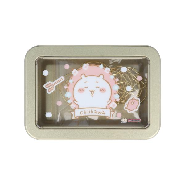 キャラクターのお顔の形がキュートなクリップです。クリアの窓付き缶入り。使用後は小物入れとして使えます。■本体サイズ　ケース：W101×H70×D20mm/クリップ：約W30×H30mm以内■本体重量：約50g■材質：ブリキ、PVC、スチール...