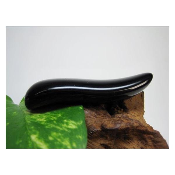 【マッサージ棒】オブシディアン☆商品情報☆長さ：約72±2mm幅：約22±2mm厚さ：約15±2mm（サイズはおおよそです。）原産地：メキシコ※形状・サイズのばらつき、表面のキズ・凹み・小穴等がありますがご使用には問題ありません。※商品は選...