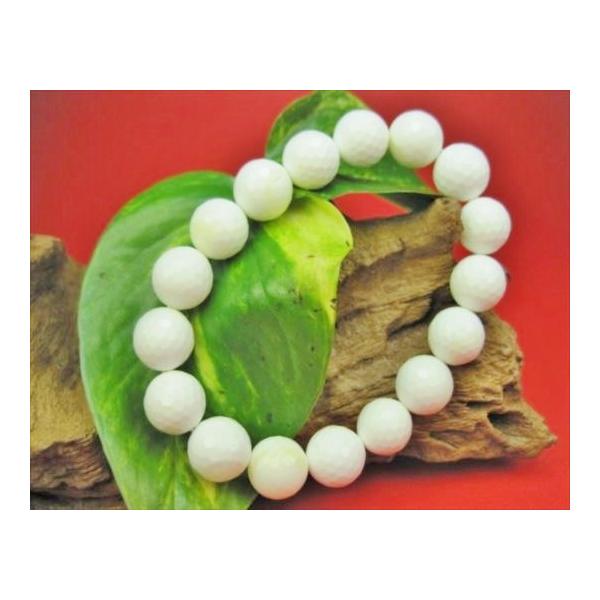 【ブレスレット】シャク石☆商品情報☆石サイズ：Φ12±0.2mm粒数：17粒手首周り：約17cm表面や穴周りに目立つキズや凹みがありますが、自然にできた空洞部分がキズのように見えるだけですので、不良・返品対象にはなりません。※石の材質上、形...