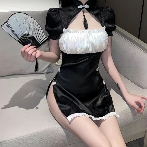ホワイトデー  メイド衣装 お姉さん系 きれいめ 癒し 奉仕 イチャイチャ 夜遊び キャバ  チャイナ風  ミニ丈 イベント 大人  誘惑 セクシー