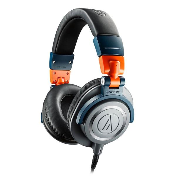【極美品】Audio-Technica ATH-M50x（使用頻度極少・完動品） AUDIO-TECHNICA ATH-M50x LAB 2024年限定カラーモデル 安心の日本正規