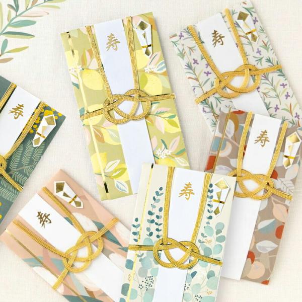 大人っぽくて新しい。葉をメインとした植物柄で花言葉から選べるご祝儀袋ができました。健康と幸せを願う、大切なお祝いの気持ちを包んでお贈りいただけます。水引やのし、切り返しは上品なゴールド。落ち着いた色味の柄の上できらりと光って、華やかさを演出...