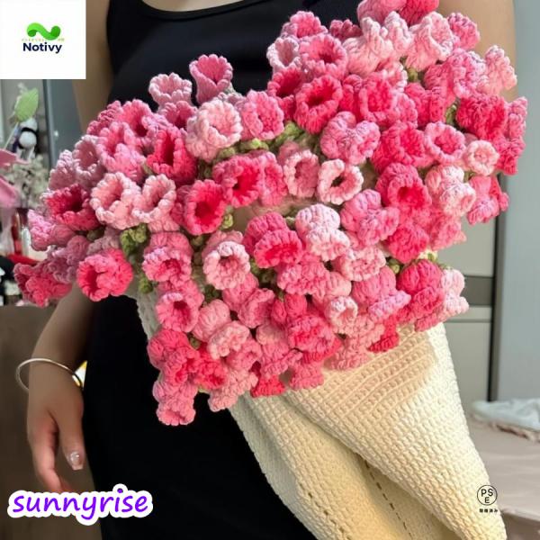 ロマンチックなバラ花束ブランケットが手作りできるキット 本格的な薔薇の花びらデザインを再現したブランケットキット。ふんわりとした立体感と優しい色合いで、特別な日の贈り物やお部屋のインテリアに最適です。大切な人への想いが伝わる贈り物 バレンタ...