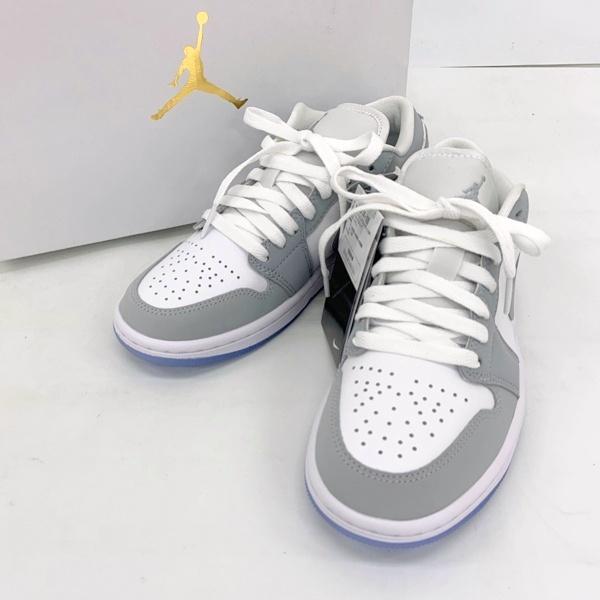 NIKE（ナイキ） NIKE WMNS スニーカー シューズ Air Jordan 1 Low wolf