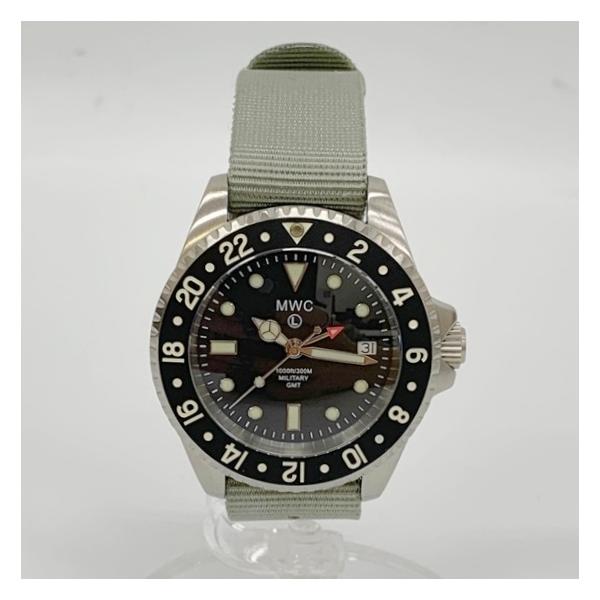 MWC ミリタリーウォッチカンパニー 腕時計 MILITARY ダイバーズ GMT クォーツ 2107/D メンズ 文字盤ブラック 時計 DF20107■
