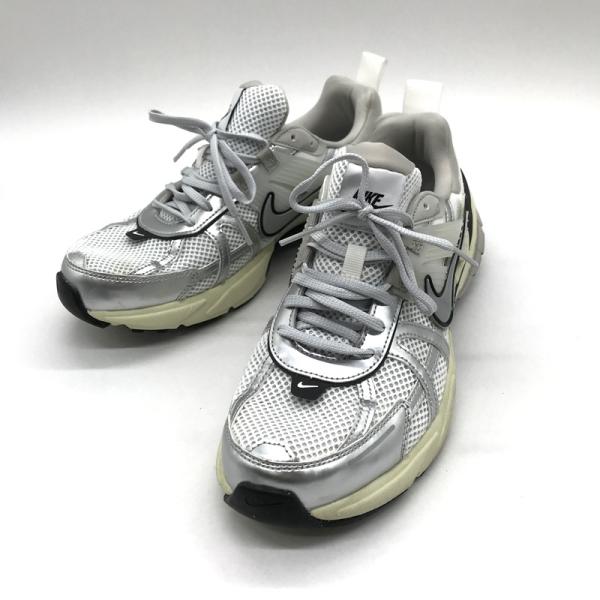 NIKE Nike ナイキ スニーカー V2K Run HJ4497-100 メンズ 27cm