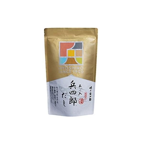 水揚げした「あご」は味のむらが出ないよう、あえて脂分の少ない尾の締まったものだけを選んで、新鮮なうちに一尾ずつ串に刺して炭火でじっくりと焼き上げます。 じりじり、ぱちぱち・・・。 身をかえして背と腹の両面から火をあてることではらわたのえぐみ...