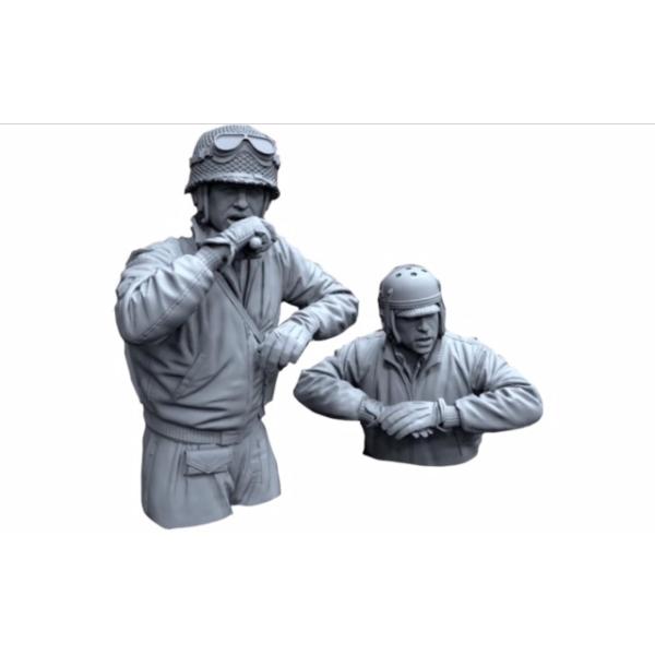 1/16 アメリカ軍 戦車兵 半身 2体セット T420 未塗装＆未組み立て レジンフィギュア M4シャーマン戦車 M26パーシング戦車