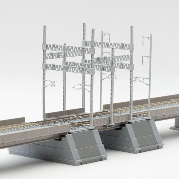 架線柱・新幹線型き電セット(築堤S35・高架橋S35各2組付) [3232]