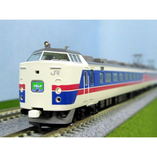 特徴●ハイグレード(HG)仕様●主に特急「かもしか」で活躍した塗装変更された3両編成を再現●クモハ485-1000形を新規製作で再現●クモハ485-1000形、モハ484-1000形は車端部に手すりのある後期型を再現●クロハ481-1000...