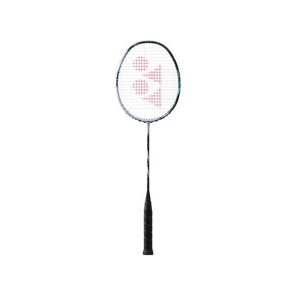 バドミントンラケット ジャンク品 3本セットASTROX77、88S バドミントンラケット ジャンク品 3本セットASTROX77、88S