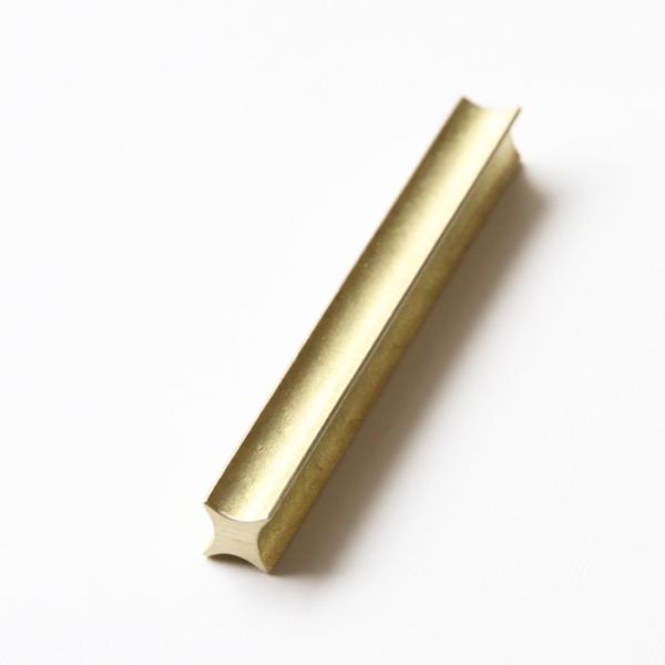 FUTAGAMI ^J̐pi ̃Jg[Xg@ 2