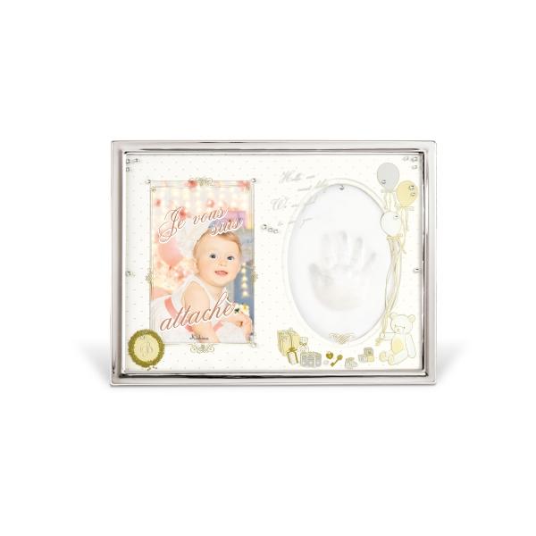 今だけの小さなお手ては、今しか残せない。定価 : 5500円JANコード : 4952317311286商品番号 : KP-31128