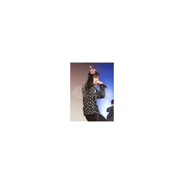 商品名：新品生写真(男性) α-X’s(アクロス)/聖貴/06182/アクロスパーカー/公式生写真生写真(男性)/アイドル/α-X’s(アクロス)実際の商品には駿河屋のロゴは印刷されておりません。