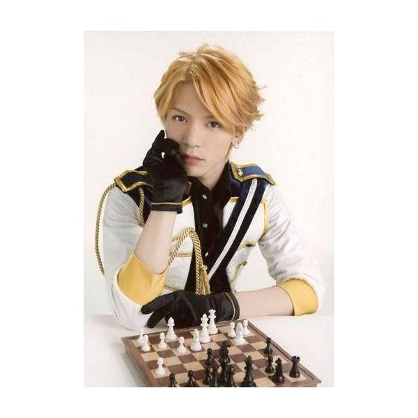 商品名：中古生写真(男性) 北村諒(鳴上嵐)/バストアップ・衣装白.黒・チェス盤・キャラクターショット/舞台「あんさんぶるスターズ!オン・ステージ」個人ブロマイド生写真(男性)/俳優