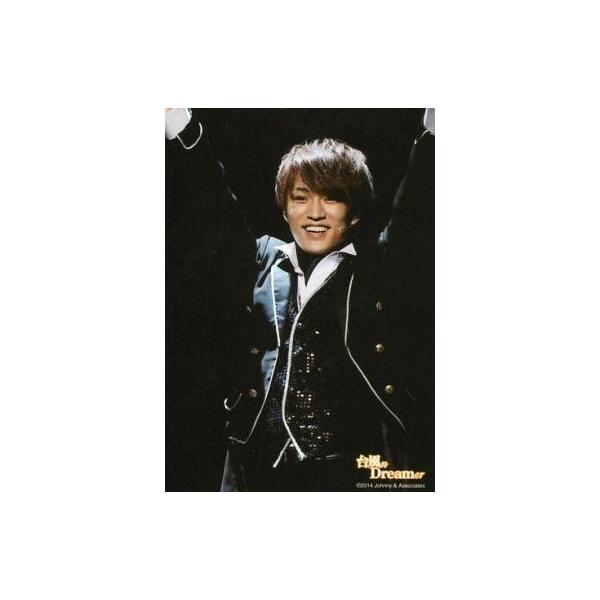 中古生写真(ジャニーズ) ジャニーズWEST/神山智洋/ライブフォト・上半身・衣装黒白・両手上げ・背景黒/台風n Dreamer