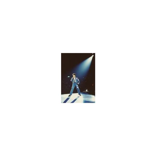 中古生写真(ジャニーズ) 光GENJI/諸星和己/ライブフォト・全身・衣装水色・白・右手マイク・顎・左手下げ・スポットライト・足開き・枠無し/公