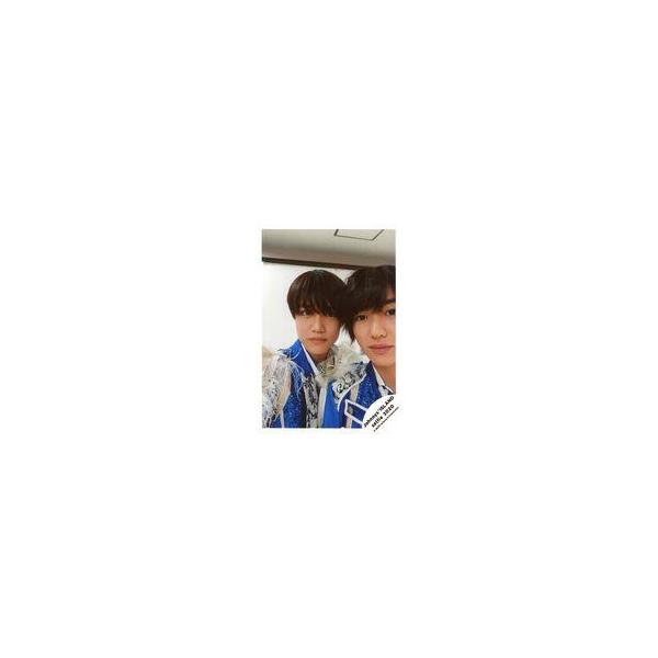 中古生写真(ジャニーズ) Lil かんさい/大西風雅・岡崎彪太郎/バストアップ・衣装青・白・両手下・口閉じ/Johnnys’ IS