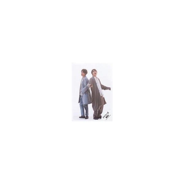 中古生写真(ジャニーズ) ジャニーズWEST/藤井流星・小瀧望/全身/シングル「黎明/進むしかねぇ」MVオフショット/公式生写真