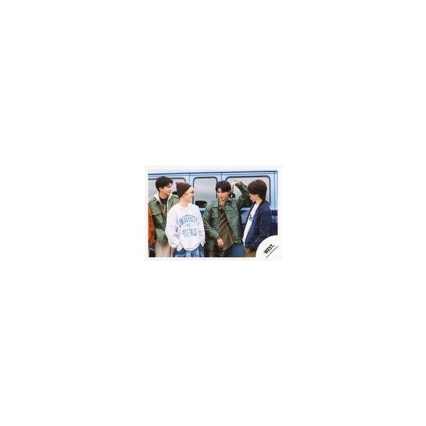中古生写真(STARTO) WEST./小瀧望・神山智洋・藤井流星・重岡大毅/横型・膝上/アルバム「唯一無二」MV＆ジャケ写オフショット/公式生写真