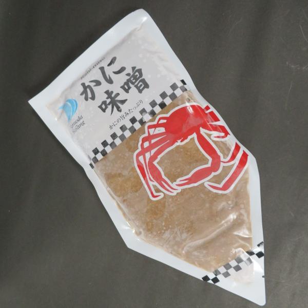 かにみそが90％使用のかにみそチューブ300ｇ 濃厚な味わいのかにみそです。回転寿司屋さんでも使用して頂いています。卵白を加えあっさりとした口当たり!!。そのまま寿司のネタとしてご使用ください。小鉢など様々な料理に最適です。パスタに最適。雑...